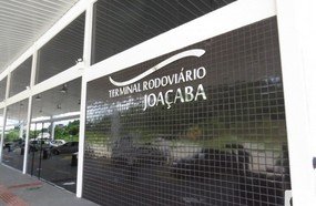 Motorista de ônibus é agredido por homem embriagado