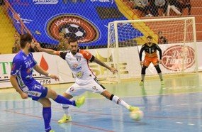 Joaçaba Futsal joga em Joinville nesta quarta-feira pelos playoffs