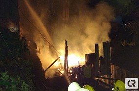 Incêndio destrói casa no bairro Nossa Senhora Aparecida
