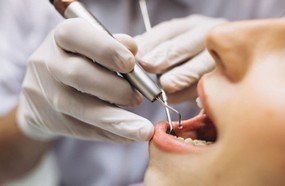 Curso de especialização em Ortodontia seleciona pacientes