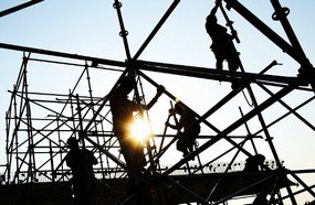 65% das mortes na construção civil foram causadas por queda em altura
