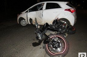 Acidente na Avenida Caetano Branco deixa motociclista ferido