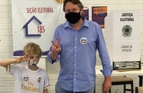 Mamão vota e diz que fez uma campanha limpa