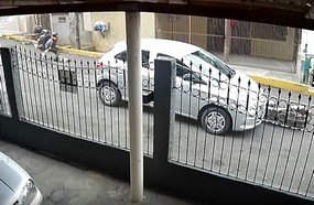 Colisão entre carro e moto deixa gestante ferida em Herval