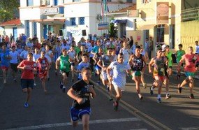 Mais de 100 atletas na Corrida Rústica de Piratuba