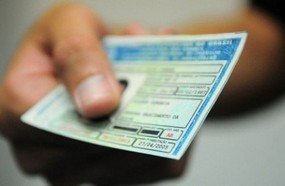 Motoristas terão que fazer curso e prova teórica para renovar CNH