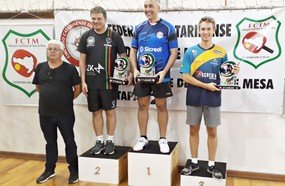 Mesatenistas de Joaçaba conquistam medalhas em São José