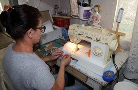 Assistência Social confecciona máscaras para famílias atendidas