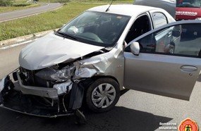 Mais uma colisão entre veículos no trevão de Irani