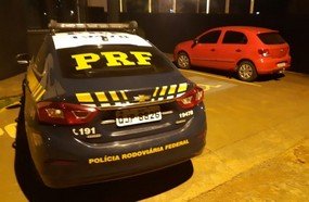 Motorista é abordado pela PRF após irmão registrar furto do veículo