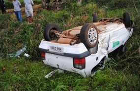 Menina de 05 anos fica gravemente ferida em acidente na BR-282