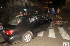 Veículo corta frente de moto e deixa dois feridos em Herval