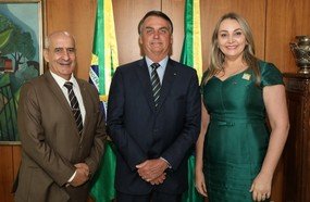 Daniela Reinehr vai à Brasília em busca de recursos para as rodovias