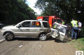 Contorno em local proibido causa acidente na BR-282 em Joaçaba