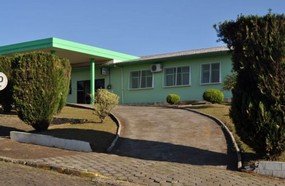 Prefeita comemora reabertura do hospital de Catanduvas