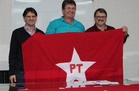 Novo diretório do PT toma posse em Joaçaba