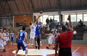 Joaçaba estreia nesta sexta na Taça FCB Masculino de basquete