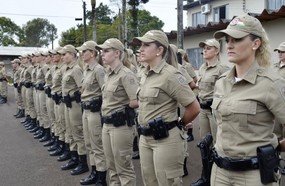 Deputados aprovam cota única de 10% para mulheres na PM