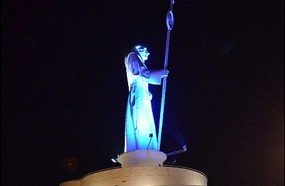 Monumento Frei Bruno homenageia 200 anos do Instituto Marista