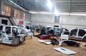 Polícia descobre desmanche de carros furtados em Santa Catarina
