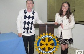 Rotary Club Interact de Herval tem nova presidente