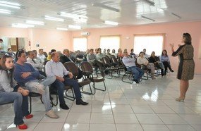 Prefeitos e secretários debatem funcionamento da UPA