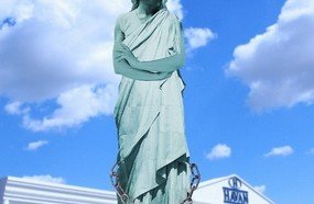 Com humor, Havan ironiza vídeo de presidenciável sobre estátua