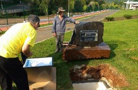 Cápsula do Tempo é enterrada para ser aberta em 2067