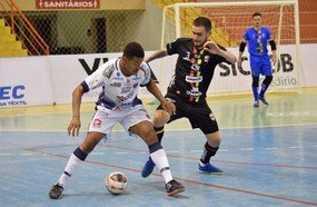 Joaçaba Futsal perde de 2 a 1 para o Blumenau
