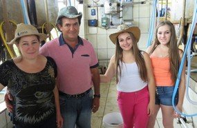 Exemplo: mais de 420 mil litros de leite são produzidos em propriedade familiar de Herval