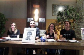Exposição marca o Dia Mundial do Desenho em Joaçaba