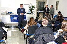 Presidente da FCDL participa de reunião de trabalho em Joaçaba