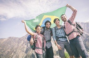 Acadêmicos podem se inscrever para bolsas de estudo no exterior