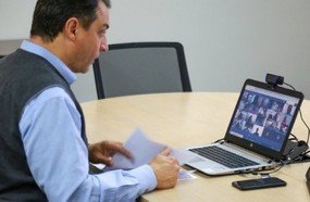 Governador debate com prefeitos auxílio aos atingidos por temporais