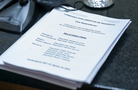 CPI responsabiliza Moisés e mais 13 pessoas no caso dos respiradores