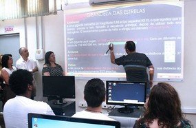Escolas estaduais de Santa Catarina recebem lousas digitais