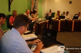 Sueli volta a cobrar a vinda da Udesc