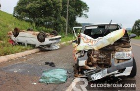 Colisão deixa dez feridos em acidente na BR-282