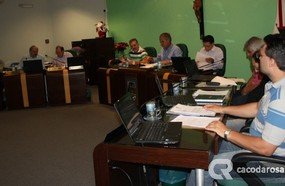 Câmara aprova cedência da Praça da Catedral para a CDL durante carnaval