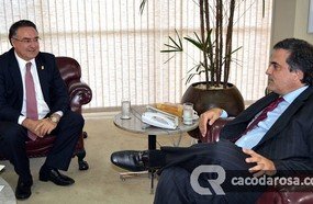 Governador pede auxílio do governo federal para conter onda de violência