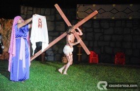 Espetáculo 'A Paixão de Cristo de Videira'  será apresentado nesta  terça-feira 
