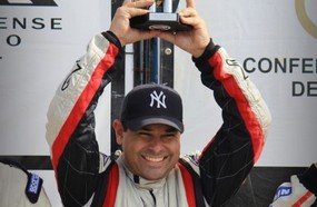 Michel Giusti vence novamente e é líder isolado de dois campeonatos