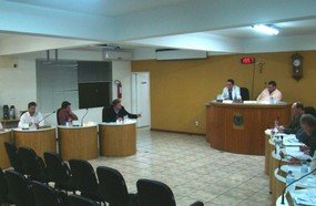 Pedido de vistas impede votação do Projeto trata da abertura dos Supermercados aos domingos