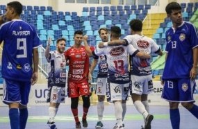 Joaçaba Futsal vence Unidos do Alvorada pela Taça Brasil