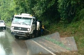 Servidor da Simae fica ferido após saída de pista na BR-282