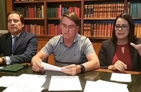 Bolsonaro anuncia auxílio emergencial de R$ 250 em quatro parcelas