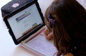 Bolsonaro veta lei que dá a estudantes acesso gratuito à internet