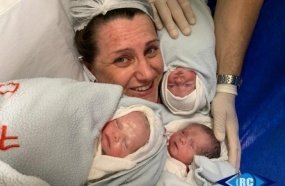 Casal do interior do município de Ouro celebra chegada de trigêmeas
