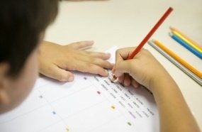 Cursos gratuitos para professores e profissionais da educação especial 