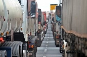 Governo lança programa para ampliar renda de caminhoneiros